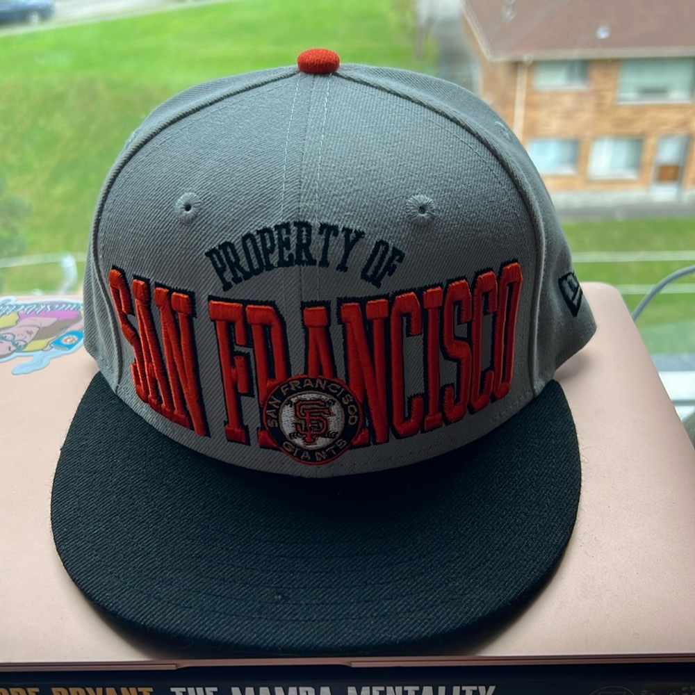 New Era SF Giants Grey Official Hat Excellent Condition 7 1/4